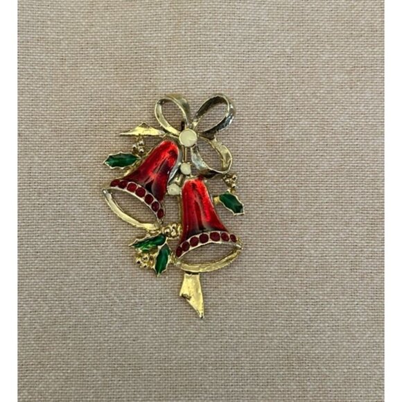 Vintage Gold-Tone Red Green Enamel Holiday Bell Brooch Pin Christmas Jewelry - Picture 1 of 4